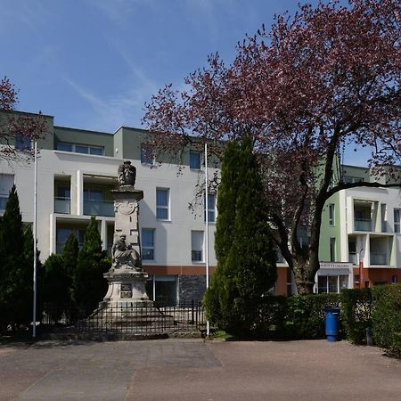 Aparthotel Domitys La Rose Du Beffroi Maizières-lès-Metz Exterior foto