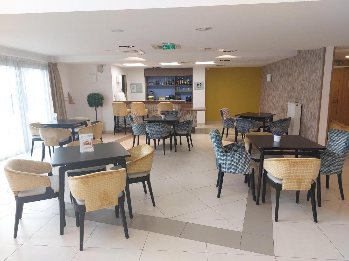 Aparthotel Domitys La Rose Du Beffroi Maizières-lès-Metz Exterior foto